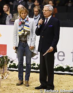 Moderator Kim Kreling and commentator Dietrich Plewa