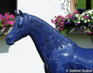 A Swarovski cristal horse