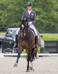 Karen Pavicic and Don Daiquiri at the 2016 CDI Langley :: Photo © Cara Grimshaw