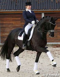 Gestut Sprehe's rider Michelle Hagman on the Sprehe's Trakehner stallion Millennium :: Photo © LL-foto