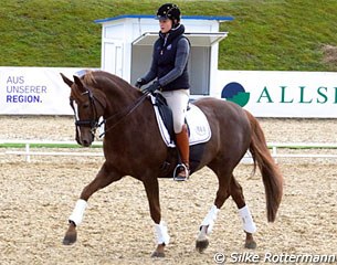 Under 25 rider Laura Ponnath on Belladonna