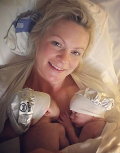 Jeanna Hogberg with her newborn babies Esther and Noah