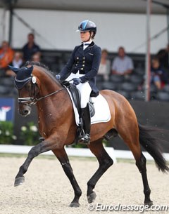 Belgian Larissa Pauluis on Joop van Uytert and Paul Schockemohle's Barroso (by Bordeaux x Saros)