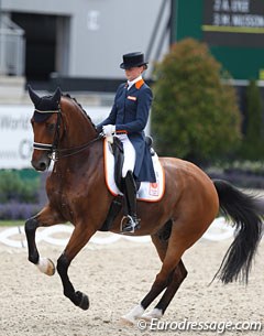 Marieke van der Putten's Dutch warmblood x harnass cross was too hot to trot but the petite rider stayed focused and tried to get the most out of it