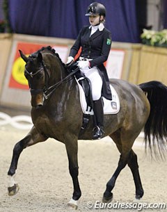 Dina Bardach on Dimension de Hus