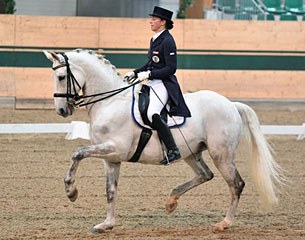Renate Voglsang and Royal Happiness at the 2017 CDN Ebreichsdorf :: Photo © Florian Stürenbaum