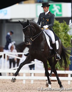 Severo Jurado Lopez on Deep Impact. The rock drama for the canter work was way too heavy for such an elegant horse. With this ill fitting music Jurado was unable to produce a clap-along performance as he used to do with Lorenzo