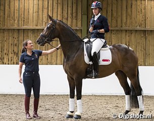 Emma and Charlotte with Mount St. John VIP (by Vivaldi x Donnerhall x Classiker)