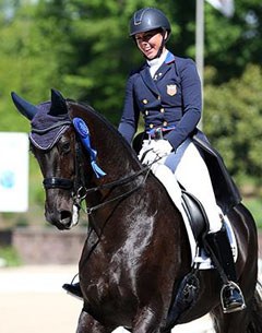 Kasey Perry-Glass and Gorklintgaards Dublet at the 2017 U.S. Dressage Championships :: Photo © Sue Stickle
