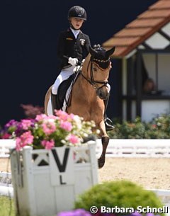 2016 European Pony Champion Lucie Anouk Baumgurtel and Massimiliano at the 2017 CDIO-PJYR Hagen :: Photo © Barbara Schnell