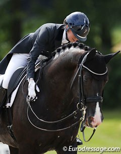 Charlotte Fry pats Everdale