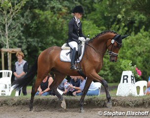 Vanessa Siedentopf on Innocenzo (by Herbstkonig x Hohenstein)