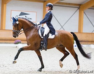 Daphne van Peperstraten and Cupido :: Photo © Digishots