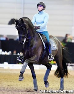 Nadine Capellmann schooling Forpost