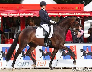 Ann-Christin Wienkamp and Fiesta Danza at the 2017 Oldenburg Regional Championships in Rastede :: Photo © LL-foto