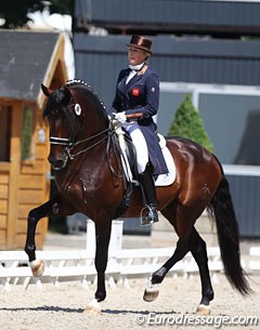 Vicki Thompson-Winfield and Jacaro at the 2017 CDI Roosendaal :: Photo © Astrid Appels