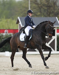 Swedish Esther Kotton and Warendorf had the tough luck of riding in one of two brisk but short rain showers at the CDI Sint-Truiden