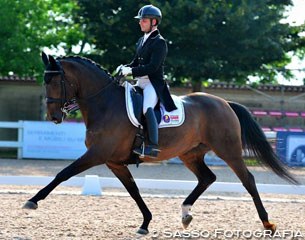 Roberto Brenna and his Grand Prix horse Dorina :: Photo © Sasso Fotografia