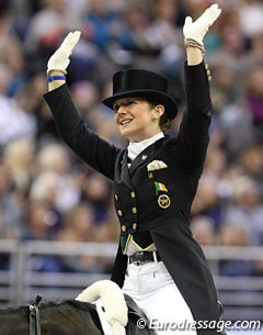 Judy Reynolds waves to the crowds
