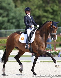 Jeanine Nieuwenhuis on Great Lady TC (by Bretton Woods x Osmium)