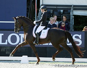 Seline Solberg Vittinghus and Atterupgaards Botticelli (by Benetton Dream x Caprimond). The liver chestnut stalion is a very gifted mover, but went wide behind and dropped the poll. He was not through the back today