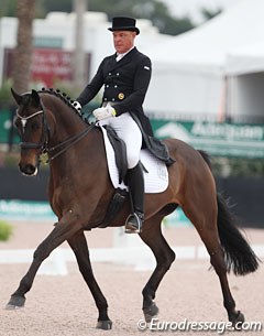 Michael Klimke on the former licensed stallion Lemony's Nicket. The Hanoverian underwhelmed in the small tour. The long legged bay lacked muscle, body tension and overall collection in the test. Hopefully he will develop and mature more in time