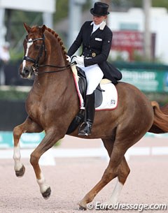 The harmony that Susan Pape is able to show with Don Noblesse in the 3* tour was not there with Fiorano. Issues in the piaffe made the score drop