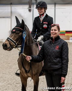 Corinna Gebhard on Antares with mom Jeannette Lechner-Gebhard