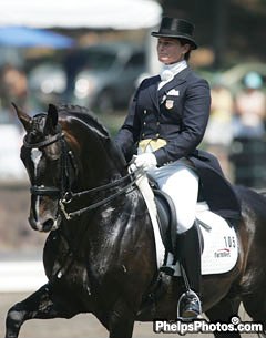 Leslie Morse and Tip Top win the Grand Prix at the 2009 Festival of Champions :: Photo © Mary Phelps