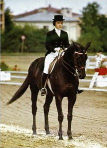 Elena Petushkova on Pepel