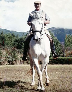 Brian Burgess (GBR), Vice President of the Malawi Equestrian Federation and President between 2001-2003, who has passed away at the age of 82. He is pictured riding Maestoso Capriola.
