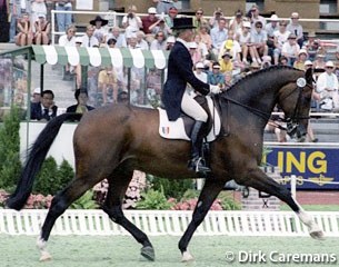 Margit Otto-Crepin and Corlandus at the 1990 World Equestrian Games :: Photo © Dirk Caremans
