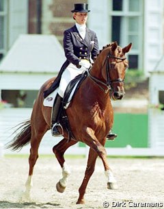 Anky van Grunsven and Olympic Cocktail at the 1996 CDI Schoten :: Photo © Dirk Caremans