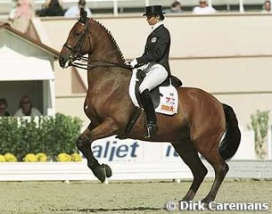 Gonnelien Rothenberger with Dondolo as member of the Dutch team at the 1998 World Equestrian Games