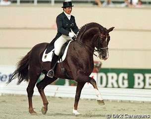 Karin Rehbein and Donnerhall at the 1998 World Equestrian Games :: Photo © Dirk Caremans