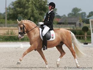 Sönke Rothenberger and Deinhard B at the 2009 European Pony Championships :: Photo © Astrid Appels