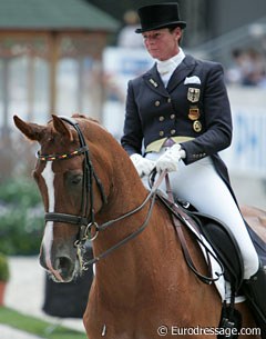 Ulla Salzgeber and Herzruf's Erbe (by Herzruf) at the 2009 CDIO Aachen :: Photo © Astrid Appels