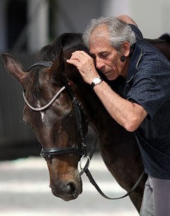 Manolo Mendez will be speaking on optimizing a horse's straightness, balance and performance through fascia retraining and postural rehabilitation