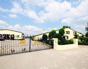 The front entrance at VIB Stables