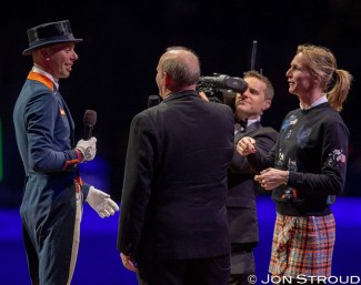 The Show must go on: live interviews directly after the test with Imke Schellekens as speaker at the 2018 CDI-W London where the pilot project for the shortened GP test took place :: Photo © Jon Stroud