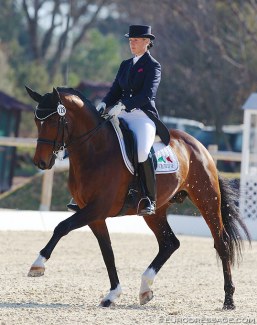 Bernadette Brune on Kasimir TSF at their show debut at the 2012 CDI Vidauban :: Photo © Astrid Appels