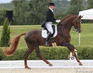 Tessa Frank and Fürst Nymphenburg at the 2013 Nurnberger Burgpokal Qualifier in Werder :: Photo © LL-foto