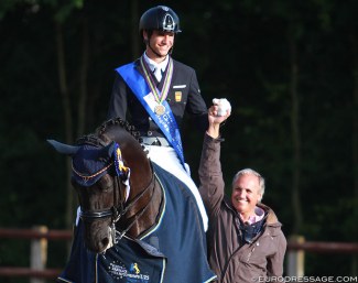 Juan Matute Guimon and his father at the 2016 European Under 25 Championships, where Juan won individual bronze :: Photo © Astrid Appels