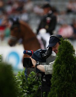 British And Dutch Top Riders Meet In Online Hickstead Rotterdam Grand Prix Challenge