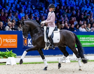 Renate van Uytert-Van Vliet and Extreme U.S. win the L-level division at the 2024 KWPN Stallion Competition Finals :: Photos © Dirk Caremans