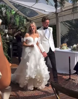 Immogn Chant and Dylan Deutrom got married