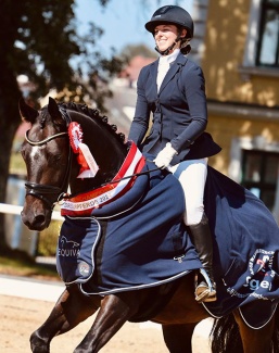 Sophia Reuss on the 4-year old Broadmoars for Passion at the 2024 AWO Bundeschampionate in Stadl Paura :: Photo © Broadmoar