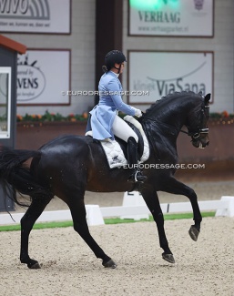 Danielle Heijkoop and Livius at the 2023 CDI Kronenberg Indoor :: Photo © Astrid Appels