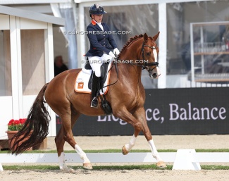 Julia Groenhart on Ortisei at the 2025 WCYH :: Photo © Astrid Appels