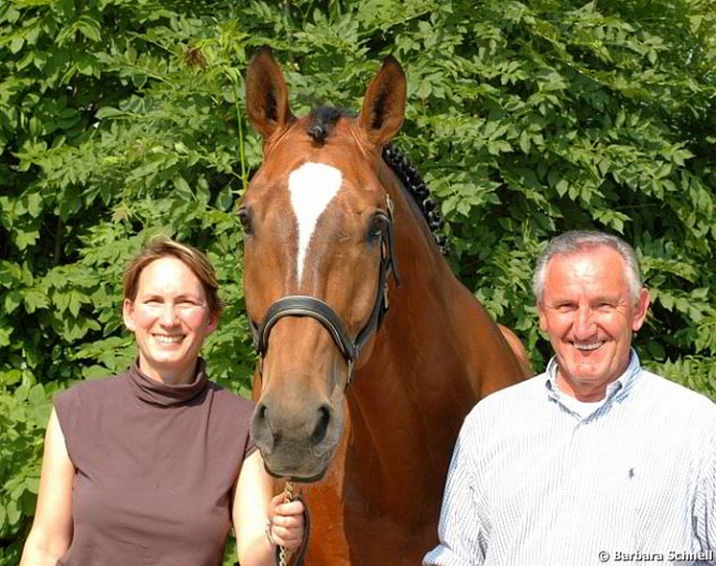 Anabel and Klaus Balkenhol with Little Big Man at the 2005 CDI Lingen :: Photo © B Schnell
